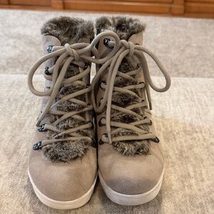 Reaction Keneth Cole Women's Fur-Lined Lace-Up Boots-8